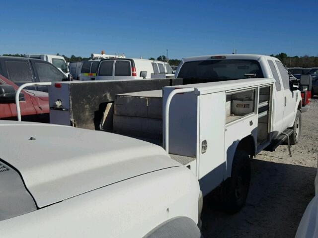 1FDWX35Y89EA70542 - 2009 FORD F350 SUPER WHITE photo 4