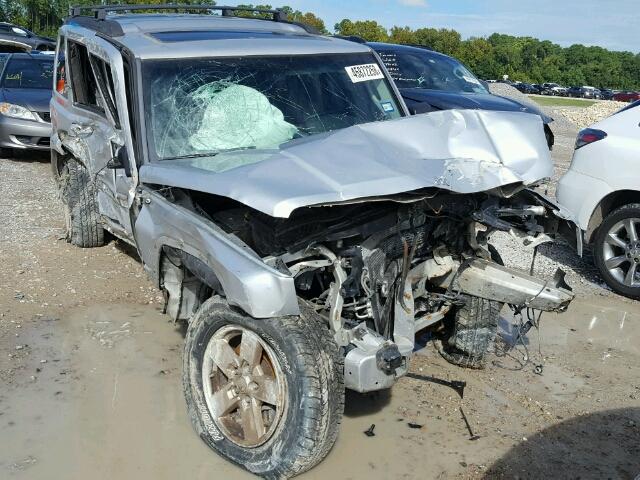 1J8HH48K87C622386 - 2007 JEEP COMMANDER Gümüş foto 1