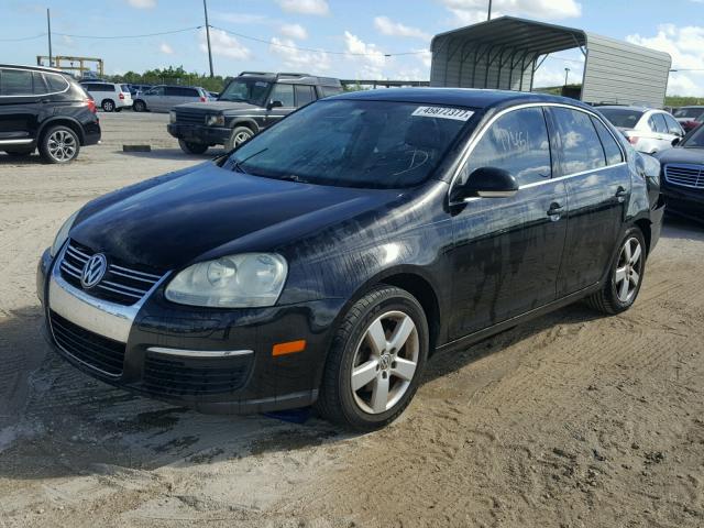 3VWRM71K78M184301 - 2008 VOLKSWAGEN JETTA SE BLACK photo 2