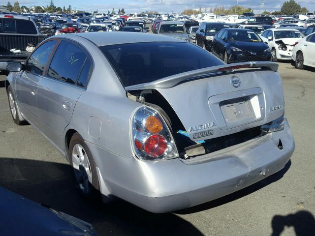 1N4AL11DX4C192119 - 2004 NISSAN ALTIMA SILVER photo 3