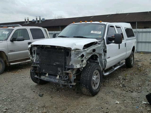 1FTSW31PX7EA05336 - 2007 FORD F350 SRW S WHITE photo 2