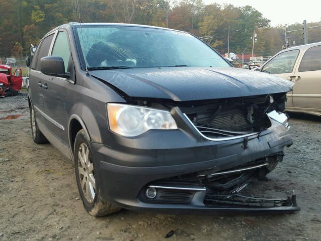 2A4RR8DG4BR618024 - 2011 CHRYSLER TOWN & COU GRAY photo 1