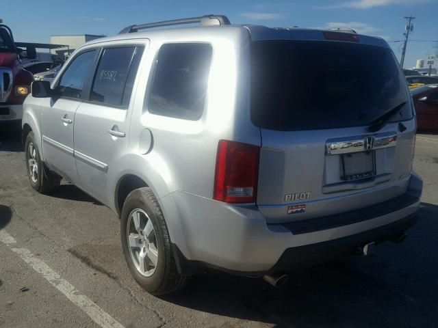 5FNYF4H58AB038975 - 2010 HONDA PILOT SILVER photo 3