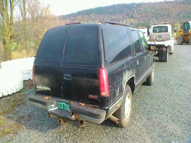 3GKFK16R6WG508269 - 1998 GMC SUBURBAN K BLACK photo 4