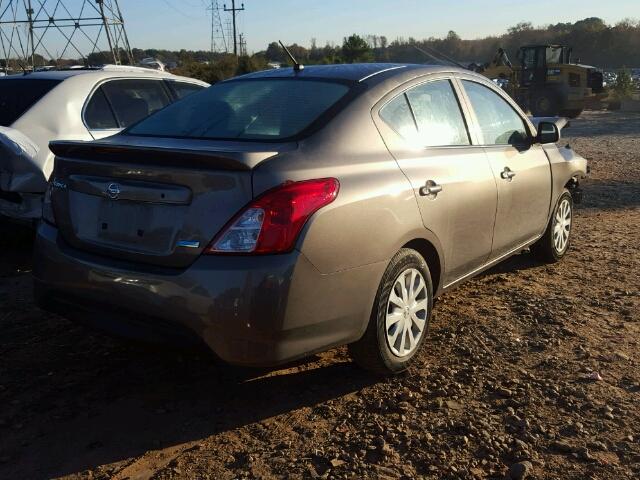 3N1CN7AP7FL837796 - 2015 NISSAN VERSA S CHARCOAL photo 4