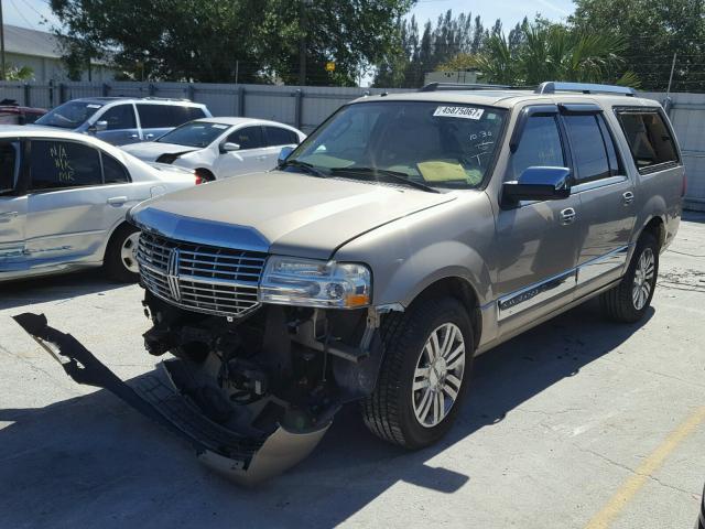 5LMFL27518LJ03462 - 2008 LINCOLN NAVIGATOR TAN photo 2