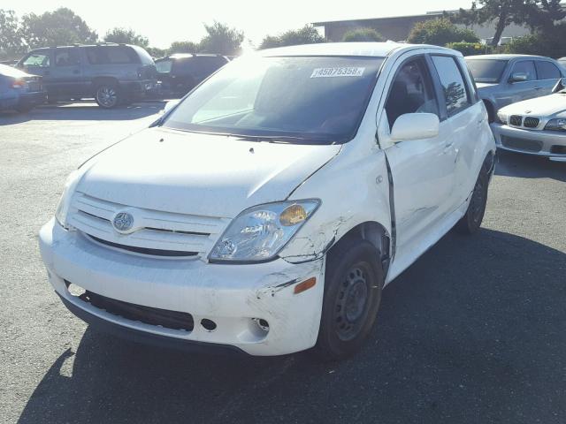JTKKT604160131543 - 2006 TOYOTA SCION XA WHITE photo 2