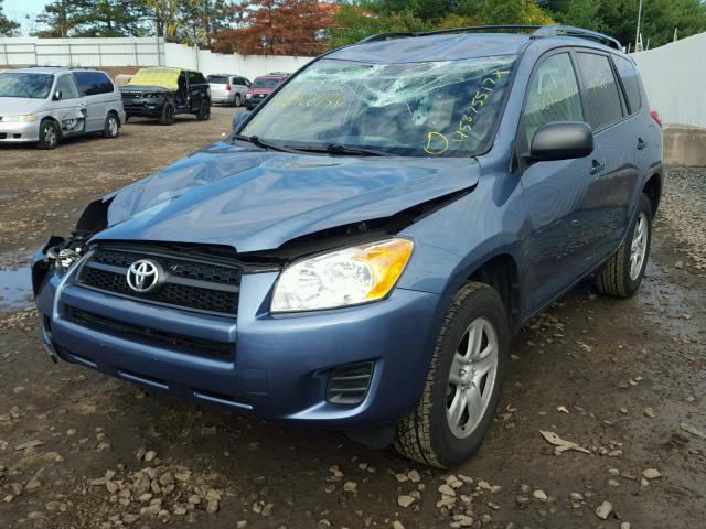 2T3BF4DV8CW188402 - 2012 TOYOTA RAV4 BLUE photo 2