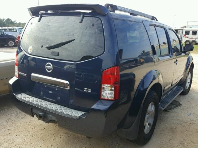 5N1AR18U96C638189 - 2006 NISSAN PATHFINDER BLUE photo 4