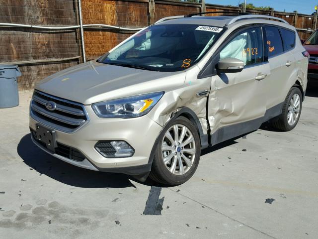 1FMCU9J97HUD87097 - 2017 FORD ESCAPE TIT GOLD photo 9