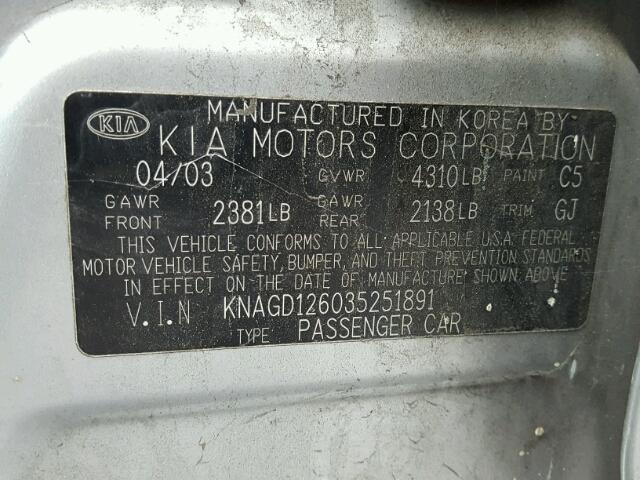 KNAGD126035251891 - 2003 KIA OPTIMA LX SILVER photo 10