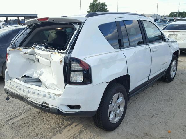 1C4NJCEA9GD665696 - 2016 JEEP COMPASS WHITE photo 4