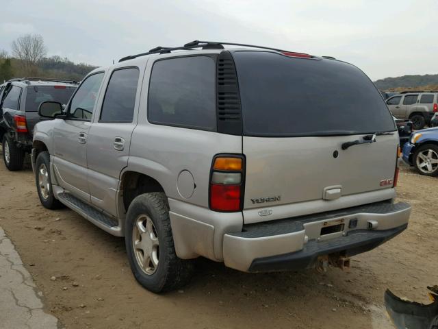 1GKEK63U24J271213 - 2004 GMC YUKON DENA GRAY photo 3