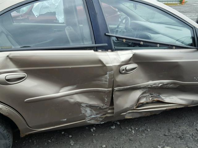 1P3ES46C6YD527702 - 2000 PLYMOUTH NEON BASE 金色 照片 9