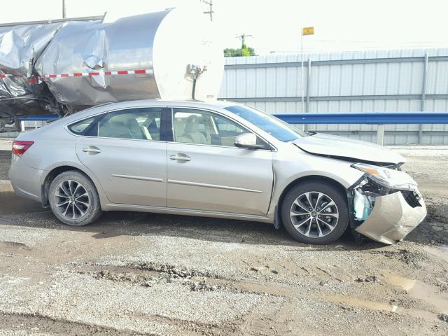 4T1BK1EB2JU275183 - 2018 TOYOTA AVALON XLE GOLD photo 9