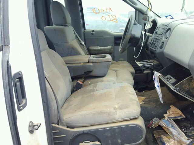 1FTRF12296NB48864 - 2006 FORD F150 WHITE photo 5