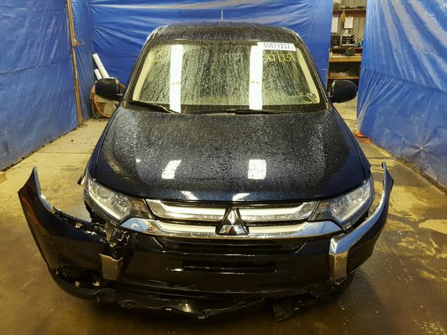 JA4AZ3A35GZ016439 - 2016 MITSUBISHI OUTLANDER BLUE photo 9