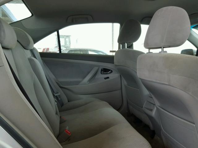 4T1BE46K09U385619 - 2009 TOYOTA CAMRY BASE SILVER photo 6