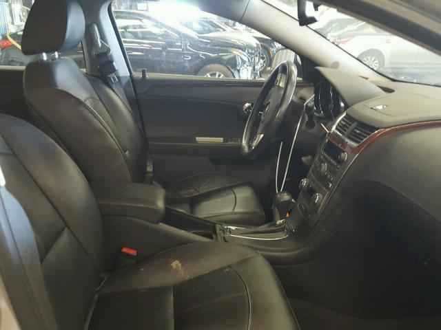 1G1ZG5E7XCF173881 - 2012 CHEVROLET MALIBU LTZ 银色 照片 5