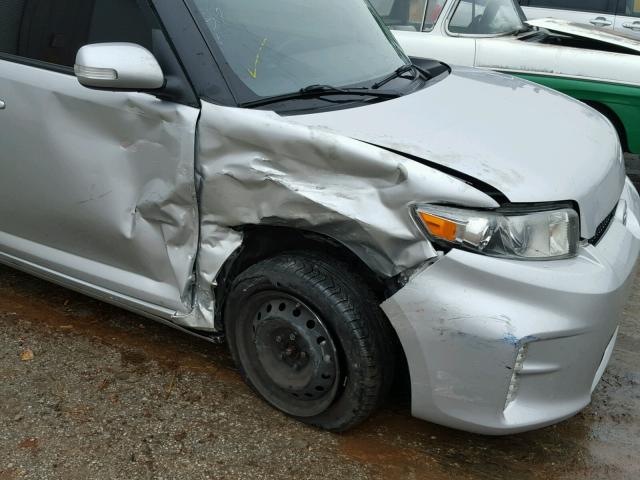 JTLZE4FE7DJ043838 - 2013 TOYOTA SCION XB Plata foto 9