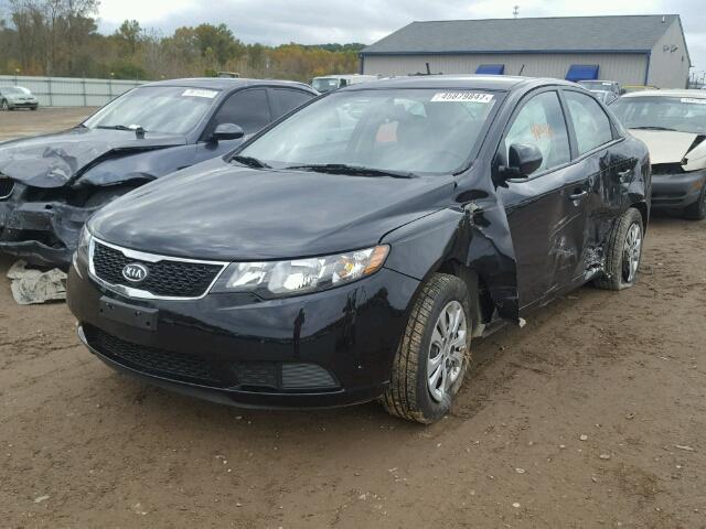 KNAFT4A23B5382875 - 2011 KIA FORTE LX BLACK photo 2