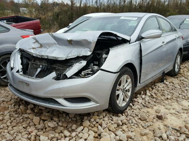 5NPEB4ACXBH291936 - 2011 HYUNDAI SONATA GLS SILVER photo 2