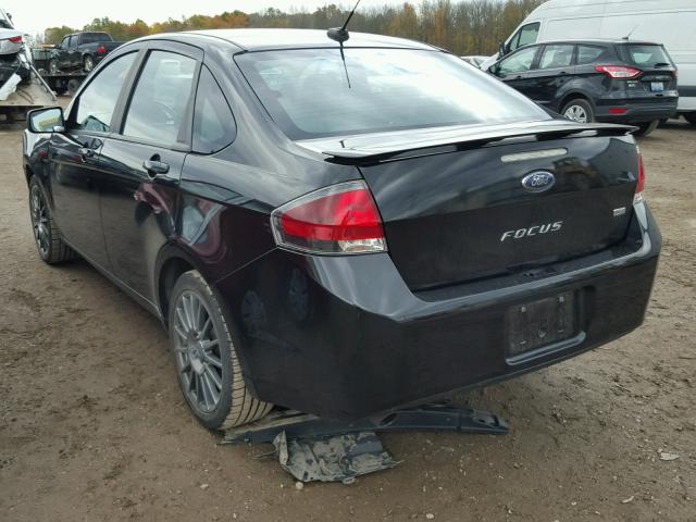 1FAHP3GN9AW261780 - 2010 FORD FOCUS BLACK photo 3