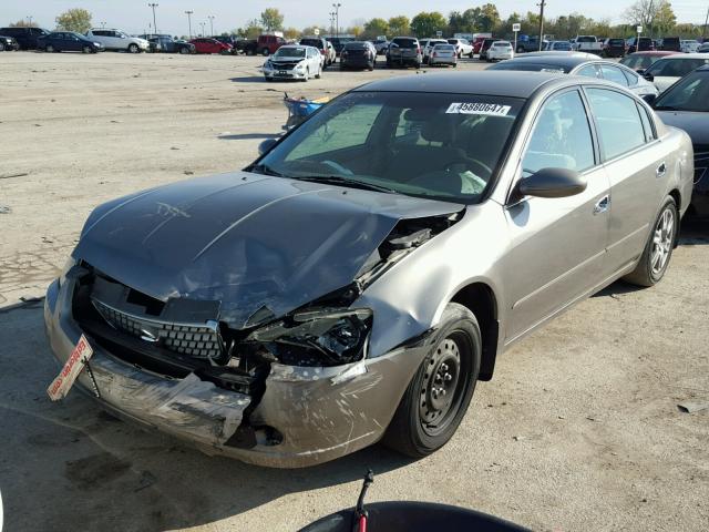 1N4AL11D05N400367 - 2005 NISSAN ALTIMA S TAN photo 2