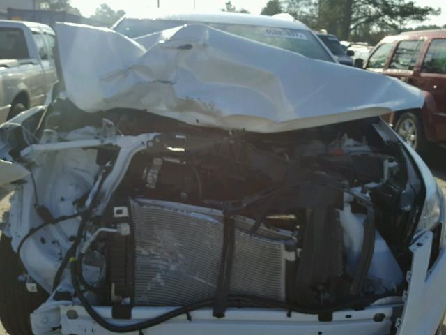 1GYKNARS0JZ117346 - 2018 CADILLAC XT5 WHITE photo 7