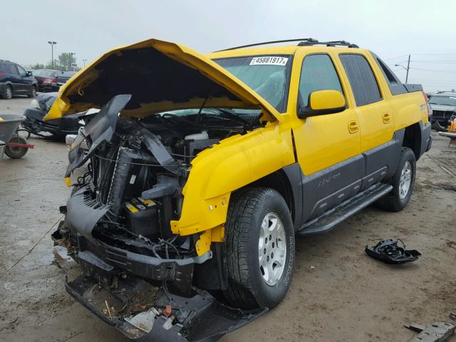 3GNEC13T83G267340 - 2003 CHEVROLET AVALANCHE YELLOW photo 2
