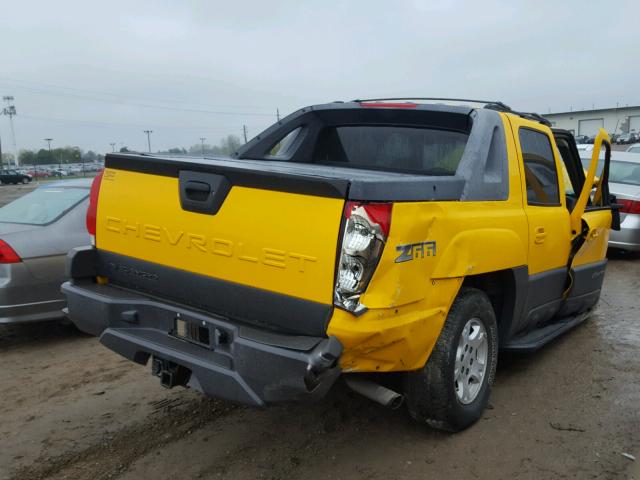 3GNEC13T83G267340 - 2003 CHEVROLET AVALANCHE YELLOW photo 4