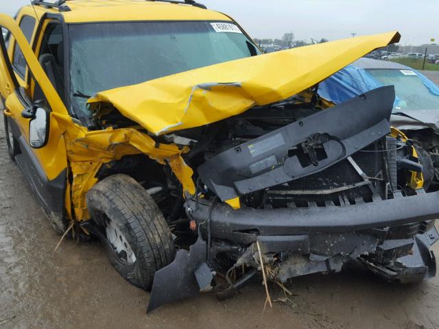 3GNEC13T83G267340 - 2003 CHEVROLET AVALANCHE YELLOW photo 9