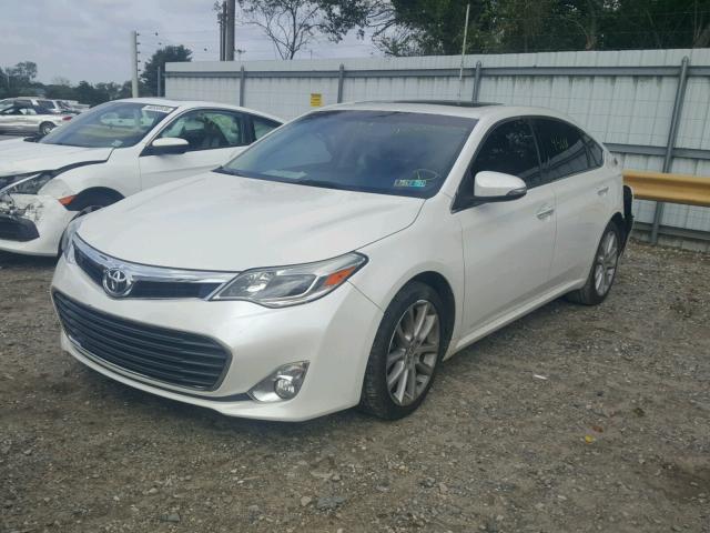 4T1BK1EB1DU056333 - 2013 TOYOTA AVALON BAS Weiß Foto 2
