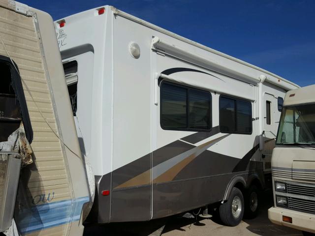 4EZFS36356S018139 - 2006 MONT 5TH WHEEL WHITE photo 4