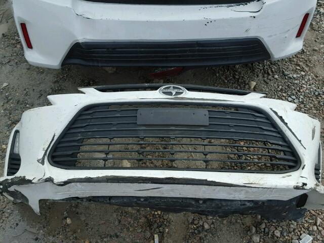 JTKJF5C74E3073749 - 2014 TOYOTA SCION TC 白色 照片 9