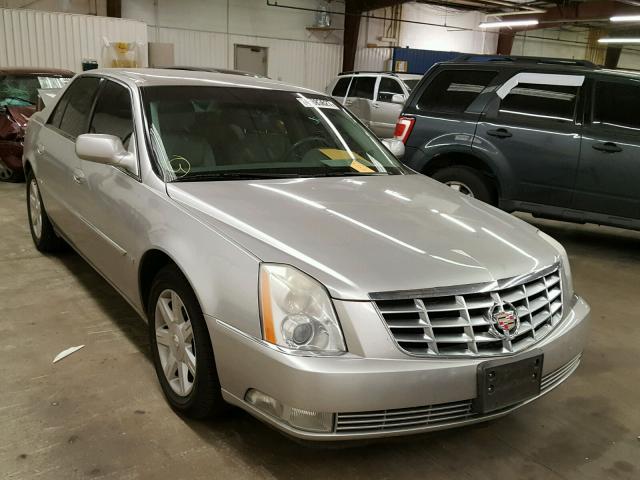 1G6KD57Y07U112096 - 2007 CADILLAC DTS SILVER photo 1