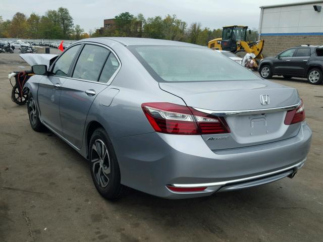 1HGCR2F38HA306421 - 2017 HONDA ACCORD LX SILVER photo 3