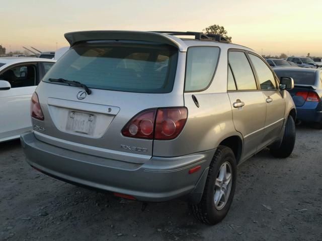 JT6HF10U7Y0154721 - 2000 LEXUS RX 300 SILVER photo 4