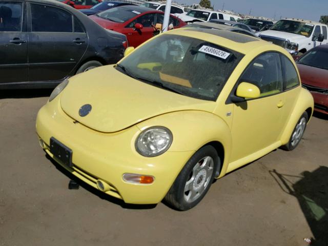 3VWCC21C0XM475063 - 1999 VOLKSWAGEN NEW BEETLE 黄色 照片 2