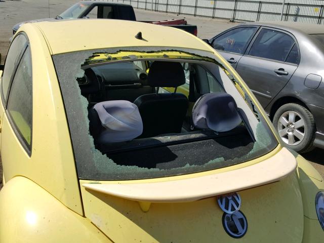 3VWCC21C0XM475063 - 1999 VOLKSWAGEN NEW BEETLE 黄色 照片 9