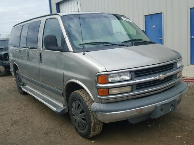 1GAGG25R211165887 - 2001 CHEVROLET EXPRESS G2 TAN photo 1