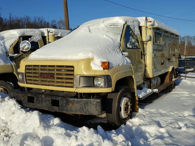 1GDJ5C1G99F413043 - 2009 GMC C5500 C5C0 YELLOW photo 2