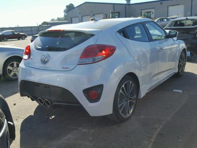 KMHTC6AE4GU287617 - 2016 HYUNDAI VELOSTER T WHITE photo 4