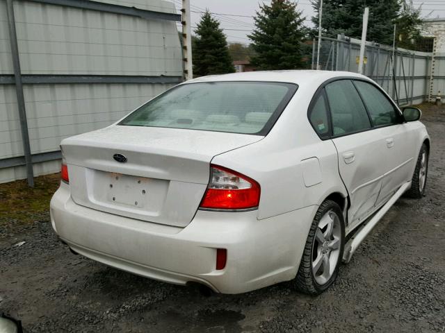 4S3BL616586222922 - 2008 SUBARU LEGACY 2.5 WHITE photo 4