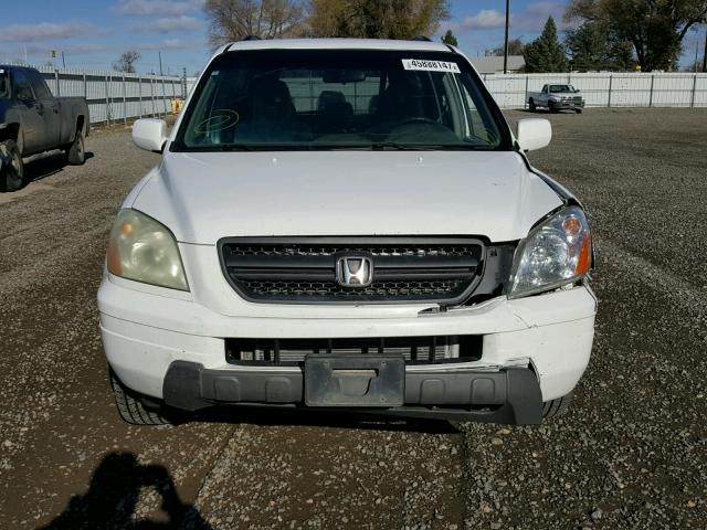 2HKYF18424H564708 - 2004 HONDA PILOT WHITE photo 9