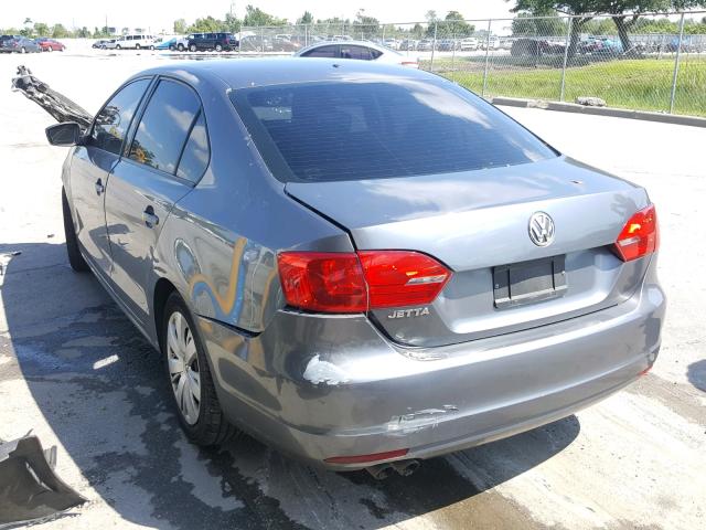 3VW2K7AJ6CM385064 - 2012 VOLKSWAGEN JETTA BASE GRAY photo 3