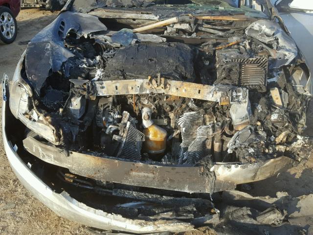 1G4GJ5E38CF355037 - 2012 BUICK LACROSSE T SILVER photo 7