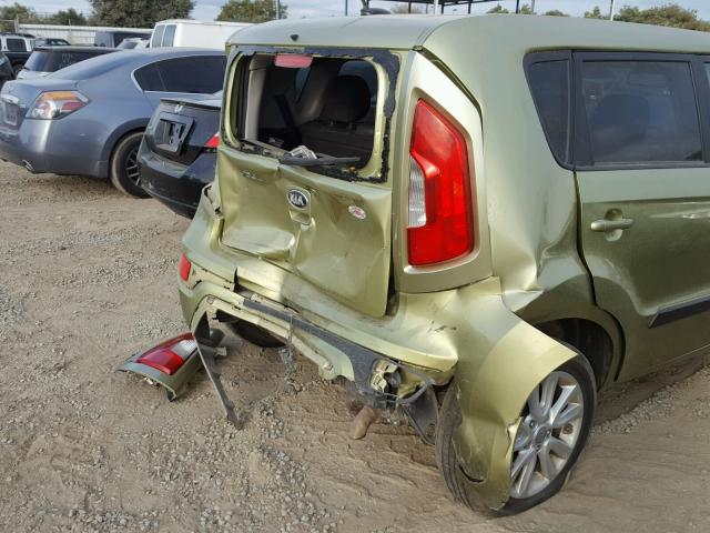 KNDJT2A62D7590628 - 2013 KIA SOUL + GREEN photo 9