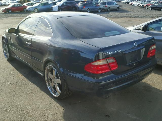 WDBLJ70G0XF064562 - 1999 MERCEDES-BENZ CLK 430 BLUE photo 3