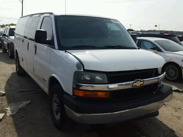 1GCGG29U261195937 - 2006 CHEVROLET EXPRESS G2 WHITE photo 1